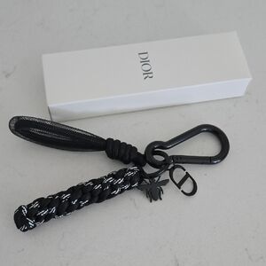 New Dior KEY Ring chain Black and White Braided Keychain 2x Charms CD & Bee
